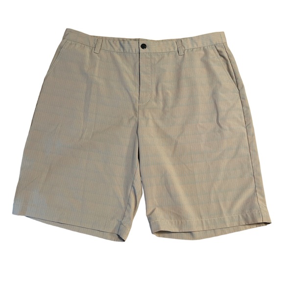 Adidas Men’s‎ Golf Shorts Tan and Blue Stripe Size 40 - Picture 1 of 6